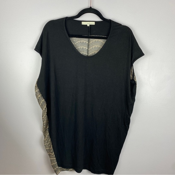 Monk & Lou Black Front Sheer Patterned Back Oversized Cap Sleeve Top Small - Picture 3 of 8